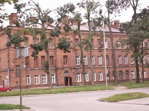koszary i dom 047